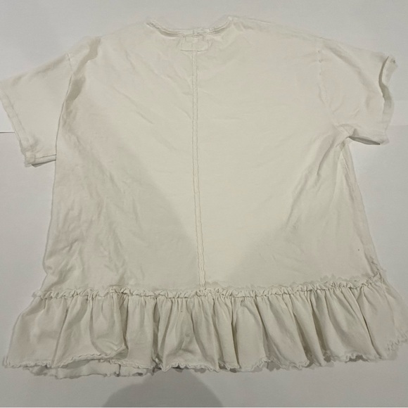 New! We The Free White Oversized Women’s Short Sleeve Ruffle Top  Size- Large - Picture 3 of 4